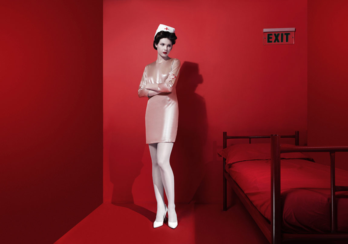 Renkli Dünyaların Ardındaki Saklanamayan Hüzün