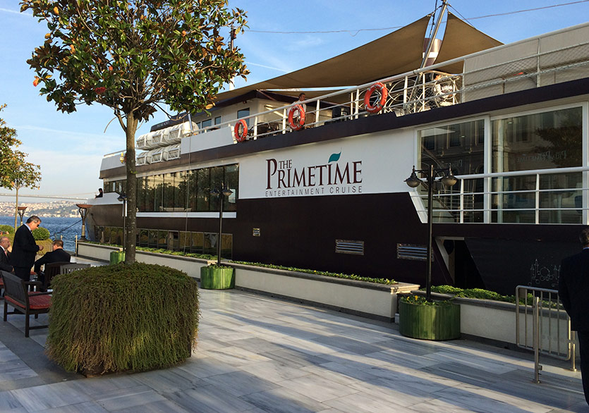 İstanbul Boğazı’nda Denizde Caz Devam Ediyor