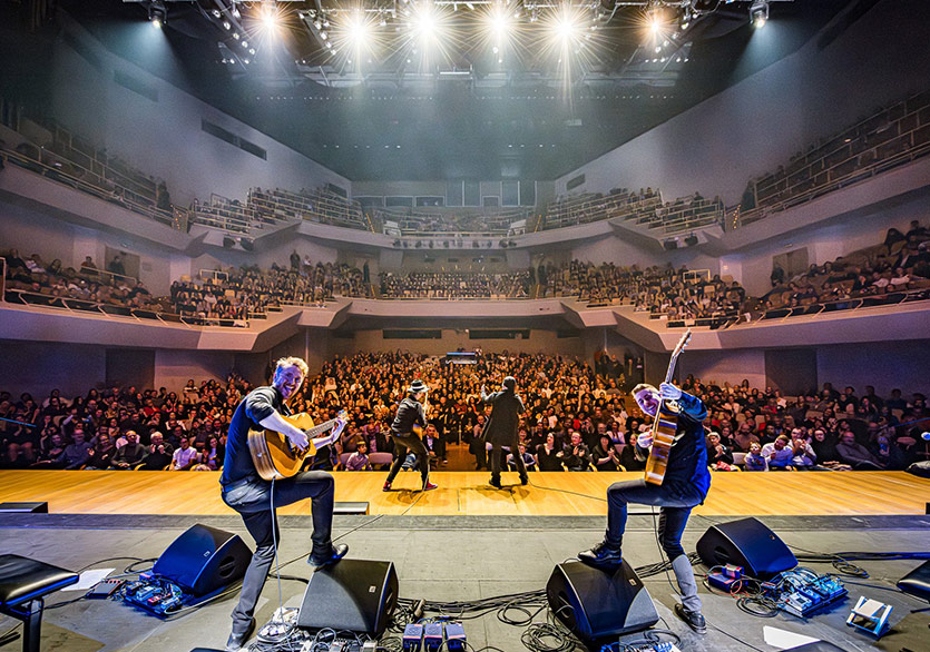 40 Fingers, 22 Kasım’da İlk Kez İstanbul’da Sahne Alacak