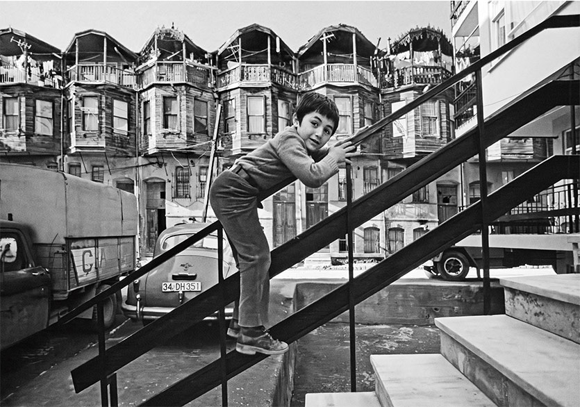 “Ozan Sağdıç: Fotoğrafçının Tanıklığı” Sergisi İstanbul Modern Fotoğraf Galerisi’nde 