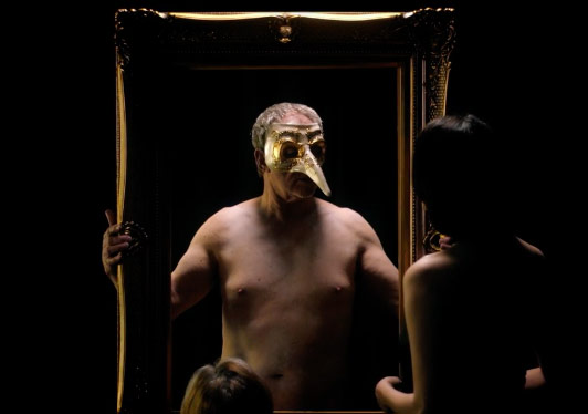 Pınar Öğün, “Exhibit / Sergi” ile Cannes’a Kabul Edildi!