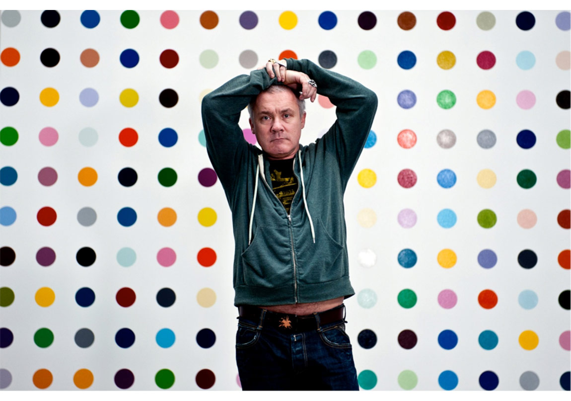 Damien Hirst Galeri Açmaya Hazırlanıyor