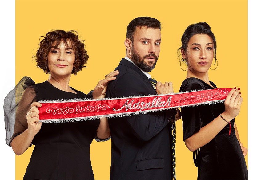 “Fanatik” ve “Biraz Eksik Yaz Gecesi, Biraz Fazla Rüyası” Oyunları KüçükÇiftlik Bahçe Tiyatrosu'nda