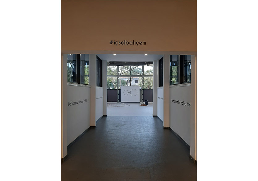 Mekâna Özgü Performatif Bir Yerleştirme: “#İçselBahçem (pamuk)” 