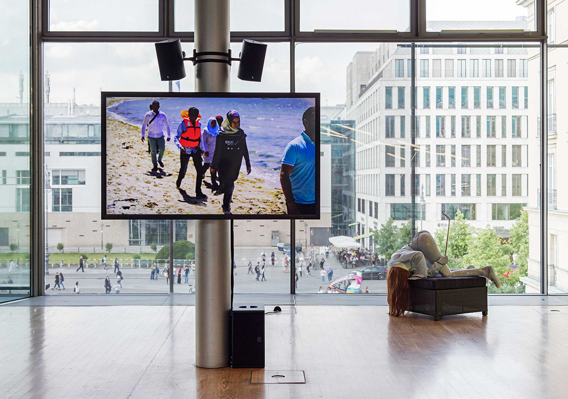 Halil Altındere Monopol’ün En İyiler Listesinde!