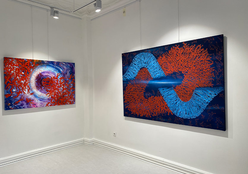 Adviye Bal’ın “Zamansız/Timeless” Sergisi Red Rouge Art Galeri’de