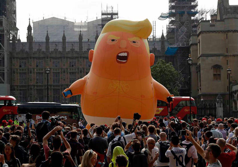 Müzeler Trump Baby’nin Peşinde!