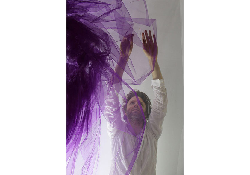 Tül Silüetler Bergdorf Goodman’de Arzı Endam Ediyor