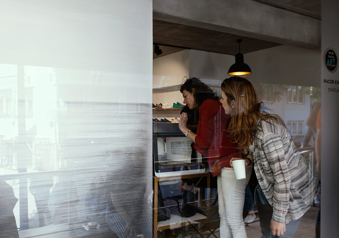 Amira Akbıyıkoğlu ile Red Bull Art Around Turu