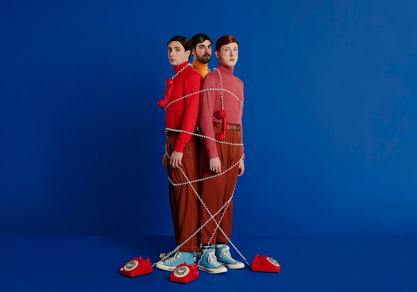 Two Door Cinema Club’tan John Lennon’a Saygı Duruşu