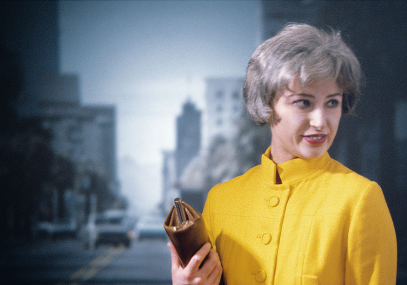 Cindy Sherman’ın İngiltere’deki İlk Retrospektifi Açıldı