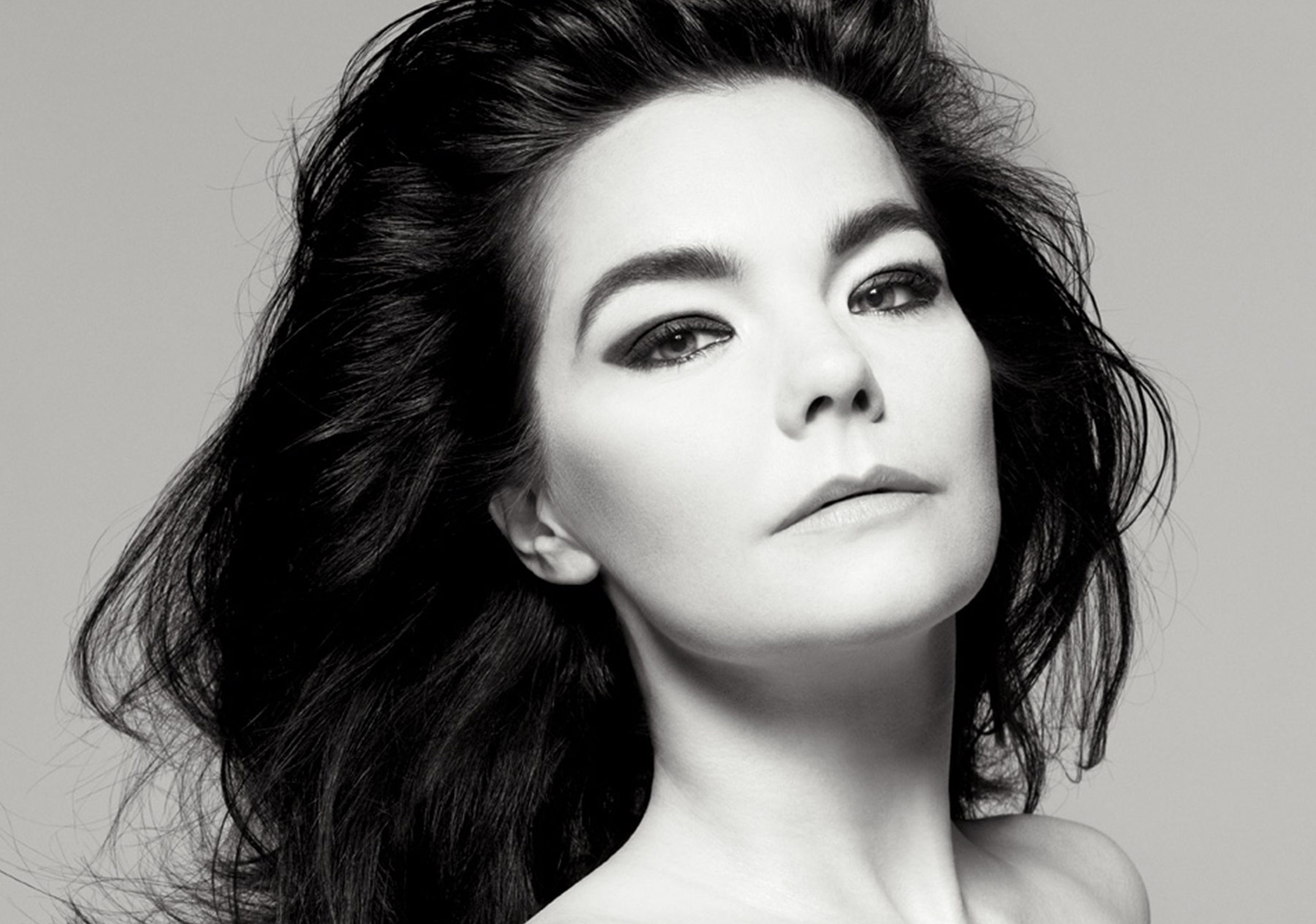 Björk Sergisinin Açılışına Avatar Olarak Katıldı 