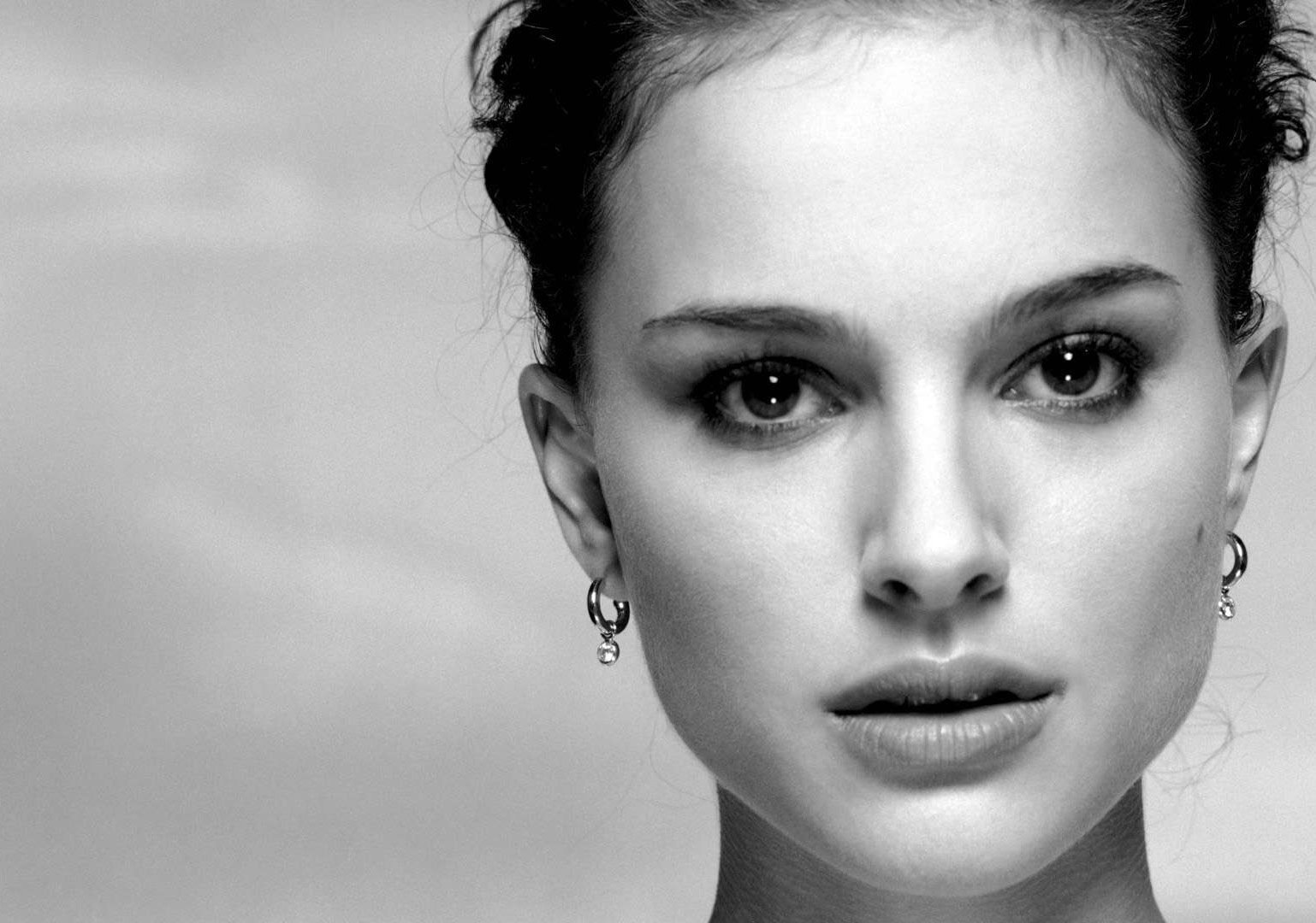 Jackie’nin Fragmanı Yayında