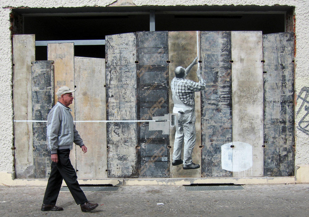 Sokağın Renksiz Sakinleri