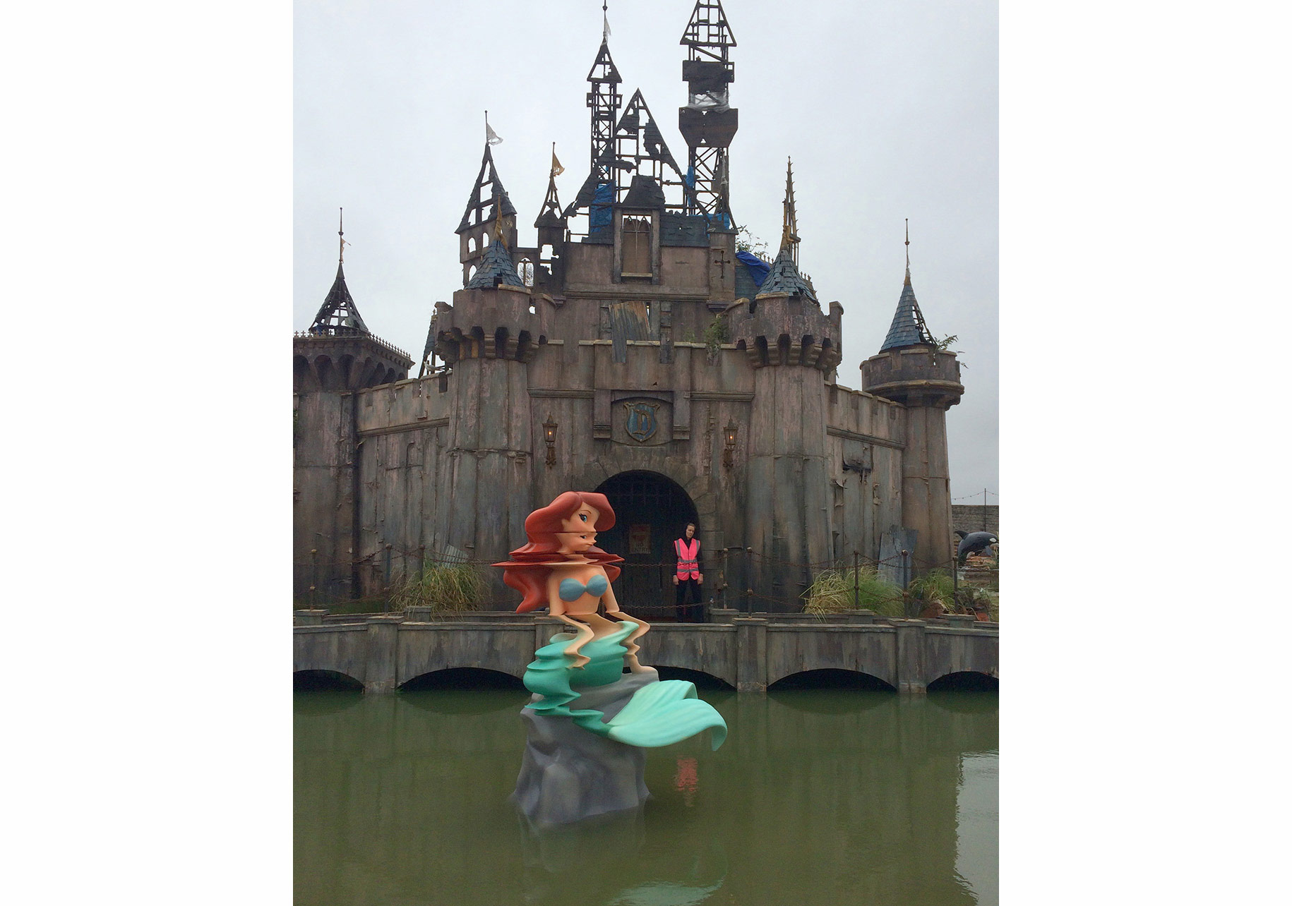 Dismaland’a Hoşgeldiniz