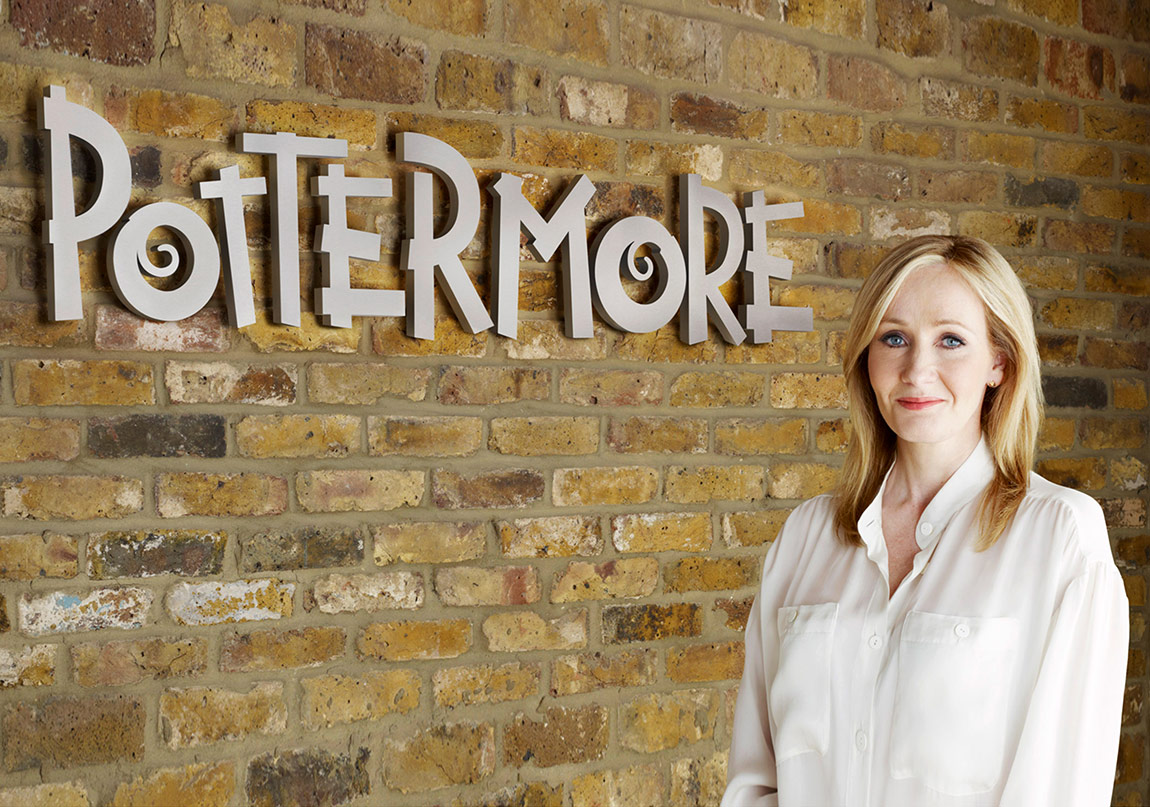 20. Yılında Harry Potter Serisine İki Yeni Kitap ve Bir Sergi