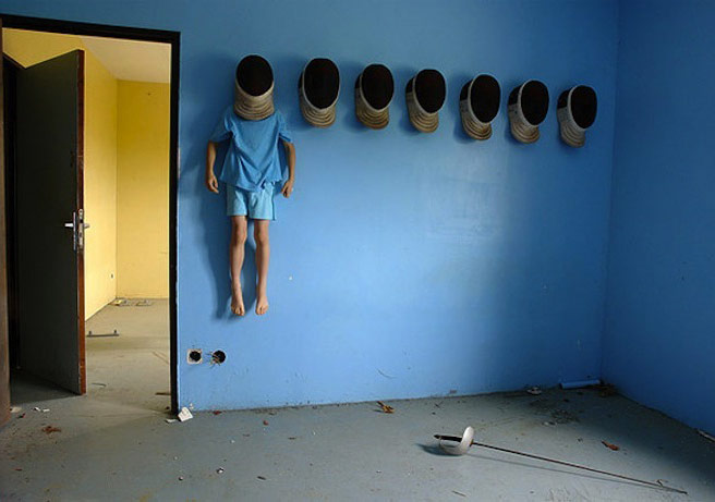 Güldürürken Düşündüren Fotoğraflar