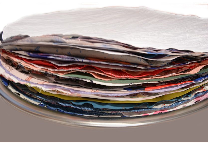 Saadet Sorgunlu “Adı Sandıkta Kaldı (Saklı)” Sergisiyle Kasa Galeri’de