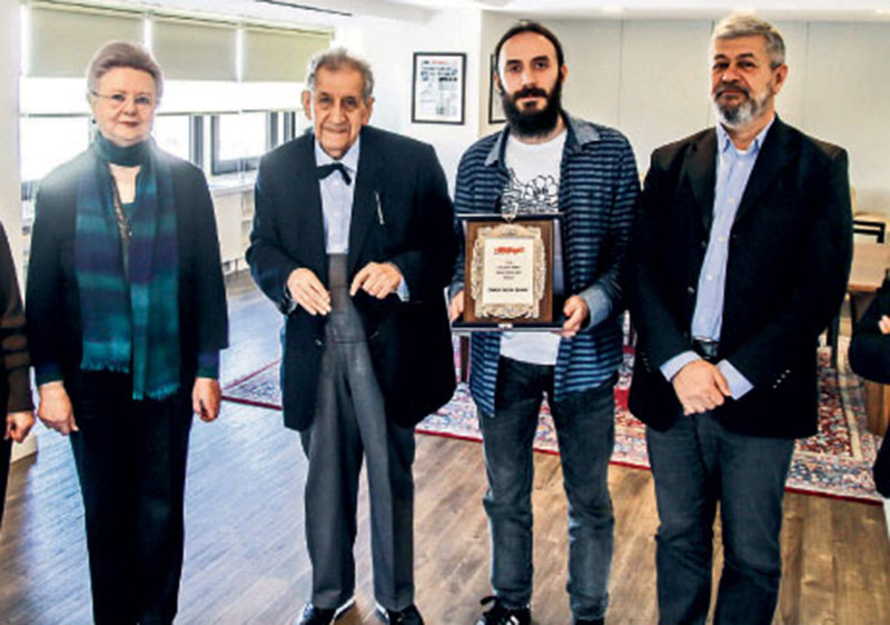 ‘Muhtelif Evhamlar Kitabı’na Haldun Taner Öykü Ödülü 