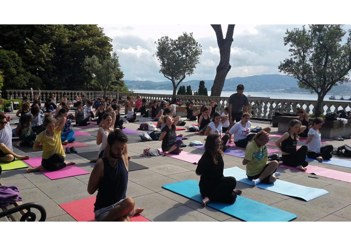 SSM Bahçesi’nde Yoga Zamanı