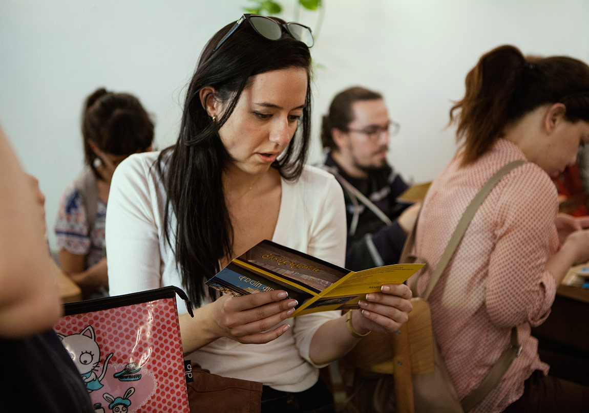 Amira Akbıyıkoğlu ile Red Bull Art Around Turu