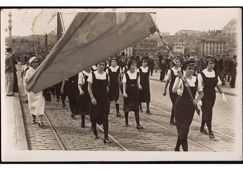 Arşivlerden Fotoğraflarla “Yaşasın Cumhuriyet” Sergisi