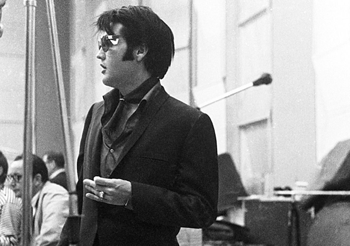 Elvis Presley Belgeseli Geliyor