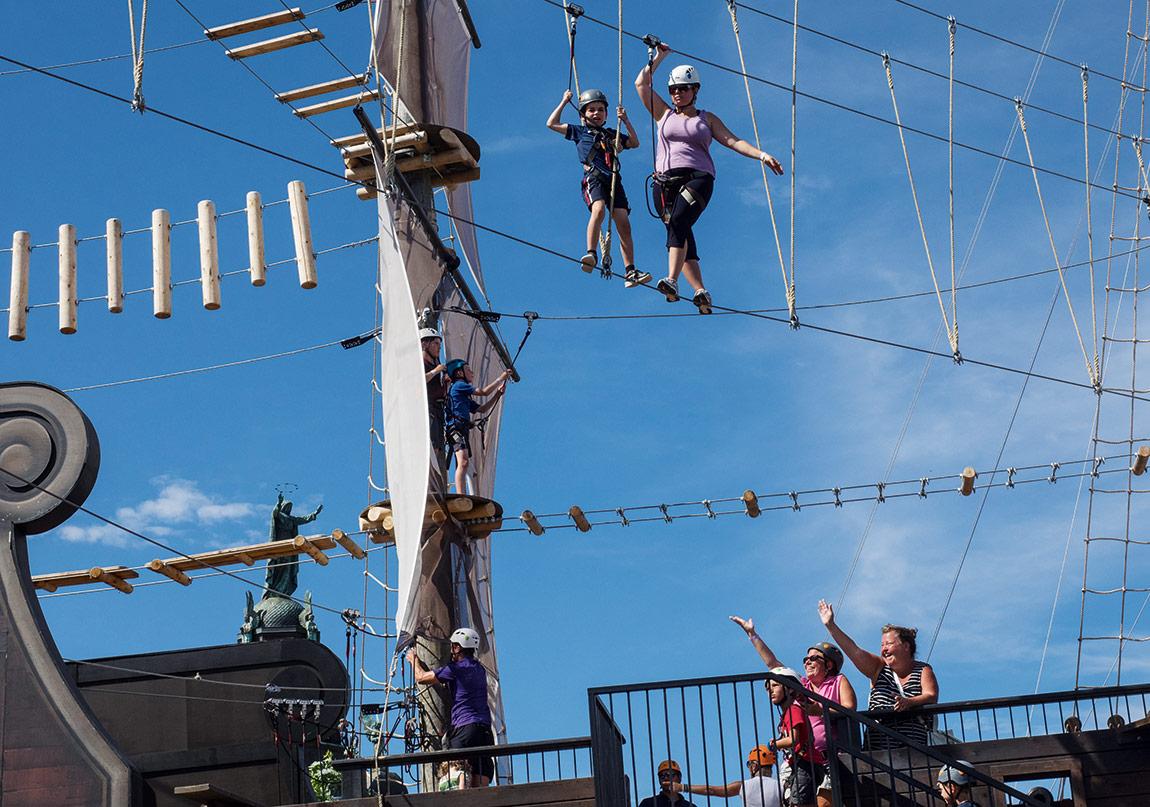 İki Ayrı Kıta Tek Sergi’de