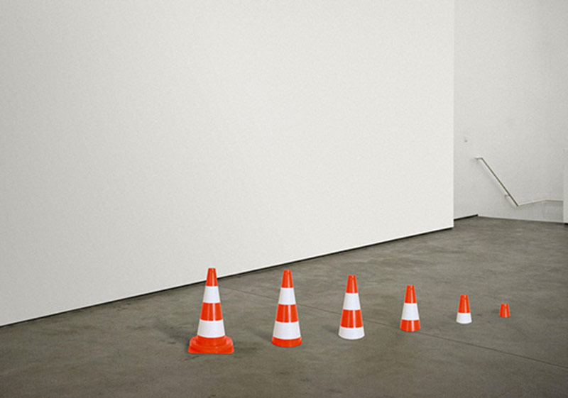 Sürrealizmin Geleneksel Araçlarla Tekrar Yorumu