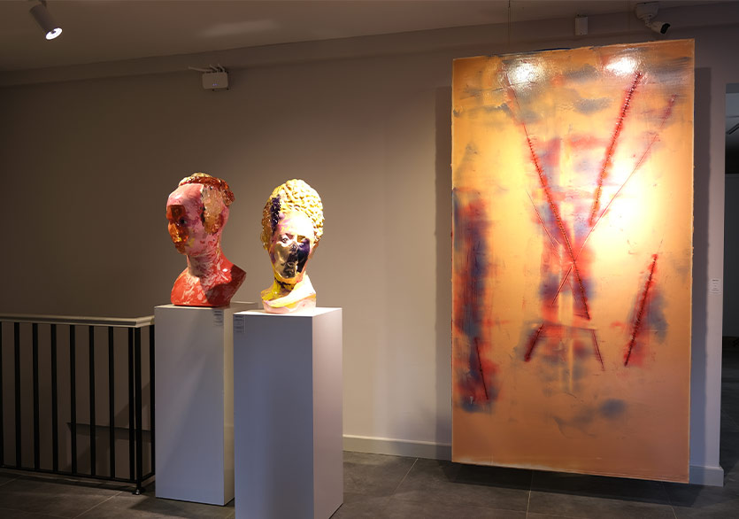 KUN Art Space’ten Yeni Sergi “Normalliğin Deliliği”