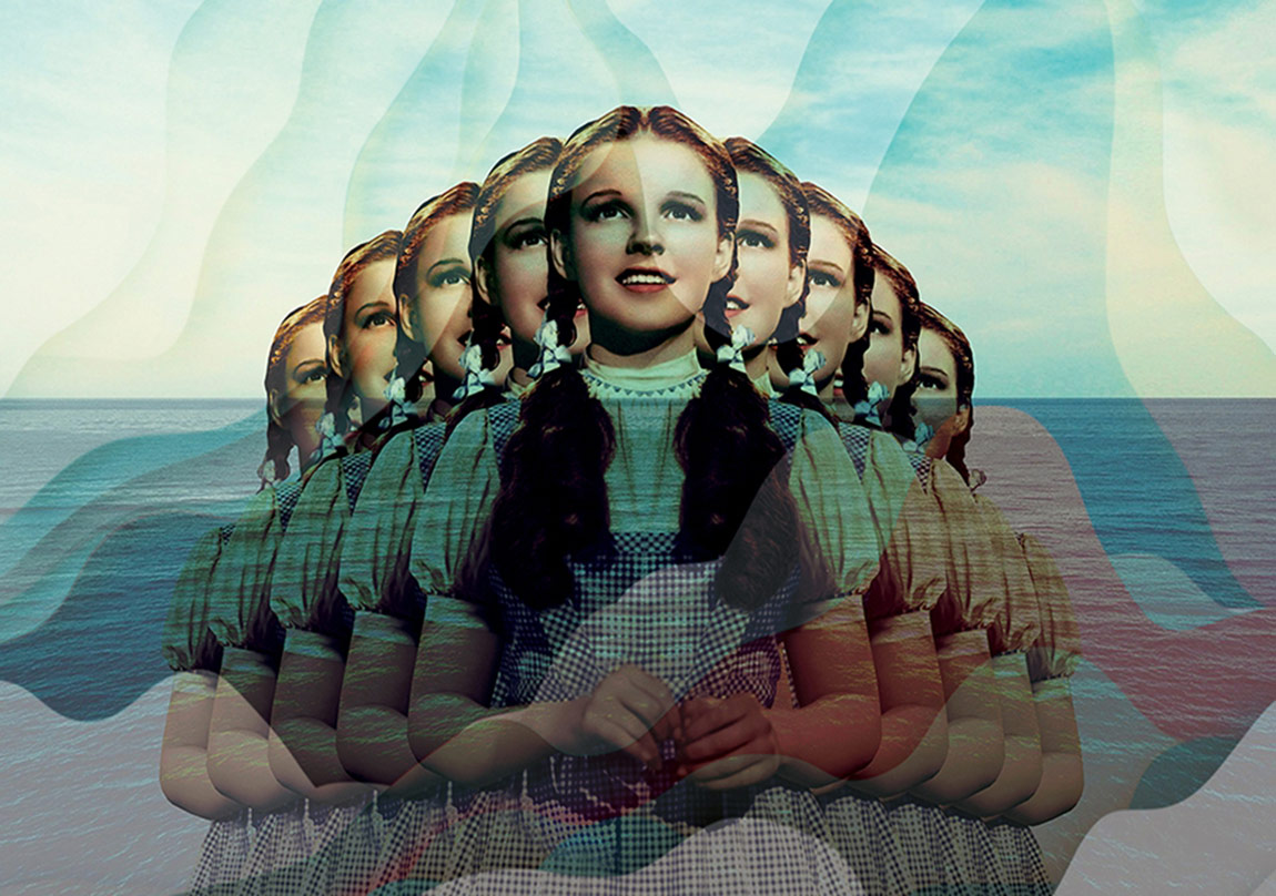 Vintage Portrelerin Sürreal Dönüşümü