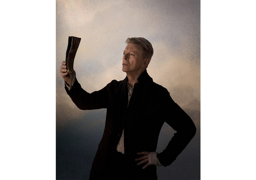 David Bowie Kaldığı Yerden Devam Ediyor!