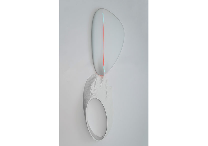 Ebru Döşekçi ve Seçkin Pirim’in “Blue Studio” Sergisi Galeri Siyah Beyaz’de