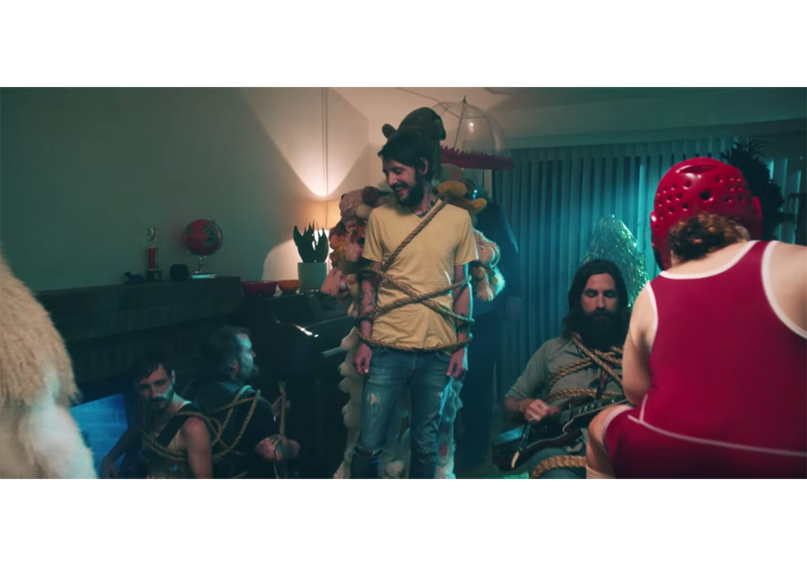 Band of Horses’dan Casual Party’e Klip!