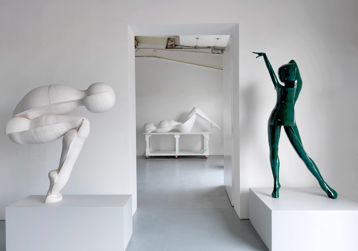 Müzikle İç İçe Geçen Figüratif Heykeller