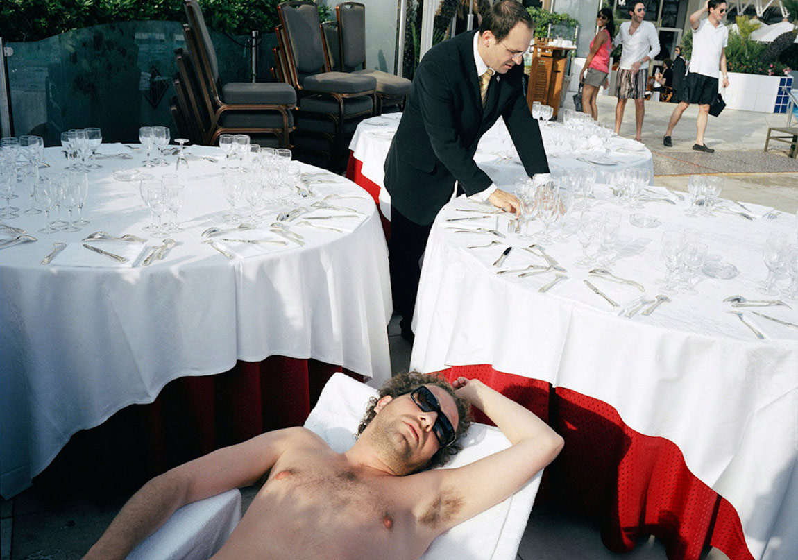 Sistemin Çatlaklarına Mizahi Yaklaşım