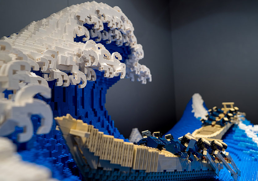 “The Great Wave off Kanagawa” Eseri Legoya Dönüştü