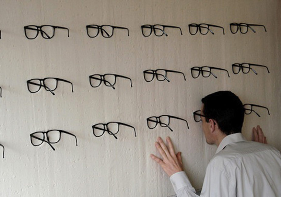 Güldürürken Düşündüren Fotoğraflar