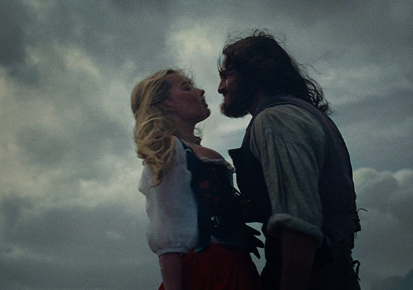 Margot Robbie ve Jacob Elordi’nin Başrolünde Yer Aldığı “Uğultulu Tepeler”den Yeni Fragman