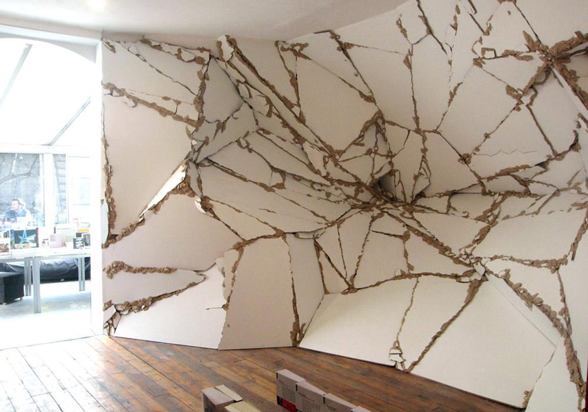 Farklı Materyallerin Anlattığı Hikayeler