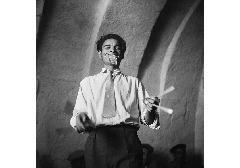 Yıldız Moran’ın Eserleri Paris’te