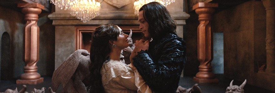 Canavarın Ardındaki Aşık: “Dracula: A Love Tale”