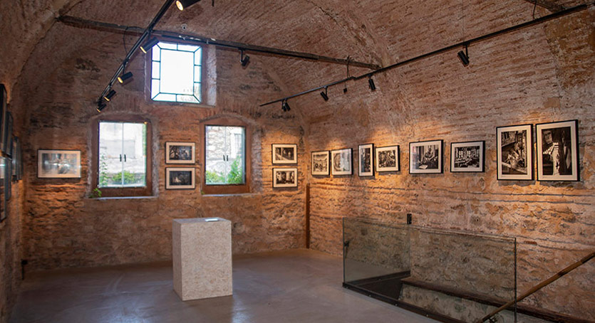“Hanlarda Yaşam” Sergisi Arthan Sanat Galerisi’nde