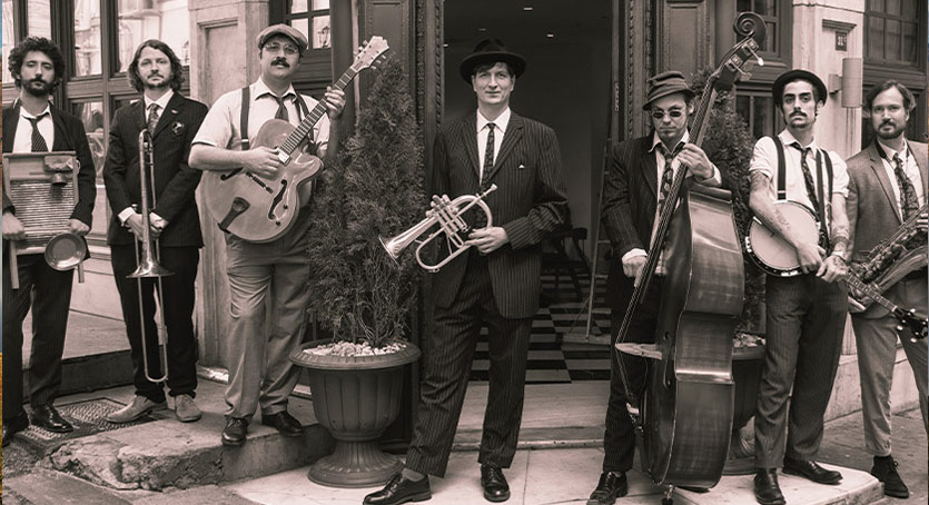 Yapı Kredi bomontiada’nın “Avluda Caz” Serisi Uninvited Jazz Band ile Devam Ediyor